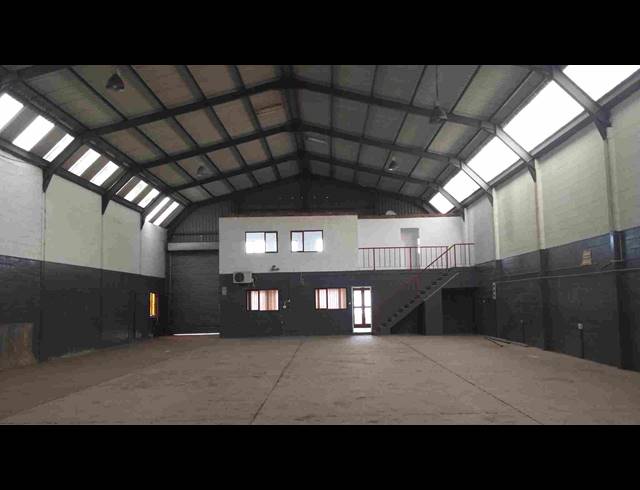 1,000M² FACTORY FOR SALE IN STIKLAND